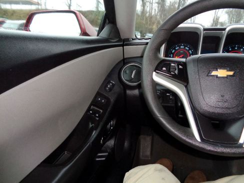 Used 2014 Chevrolet Camaro LS image 25