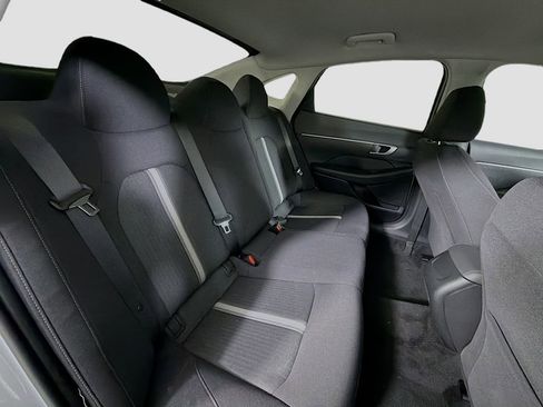 Used 2025 Hyundai Sonata SE image 29