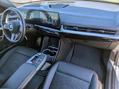 Used 2025 BMW X2 xDrive28i image 22