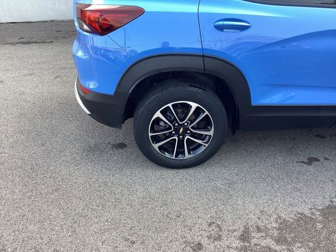 Used 2024 Chevrolet TrailBlazer LT w/ LT Cold Weather Package image 26