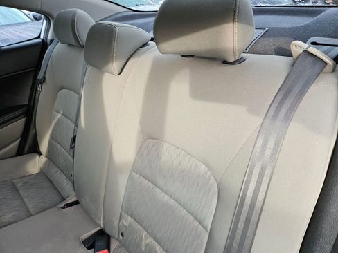 Used 2015 Kia Forte LX image 12