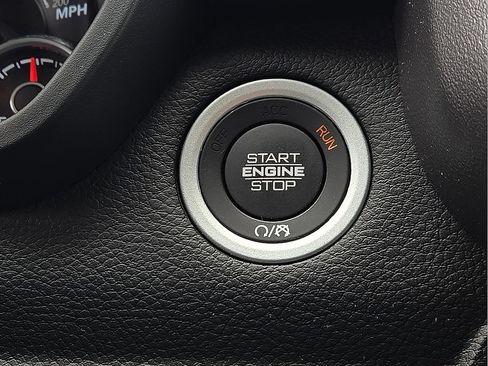 Used 2019 RAM 1500 Big Horn AWD/4WD image 16