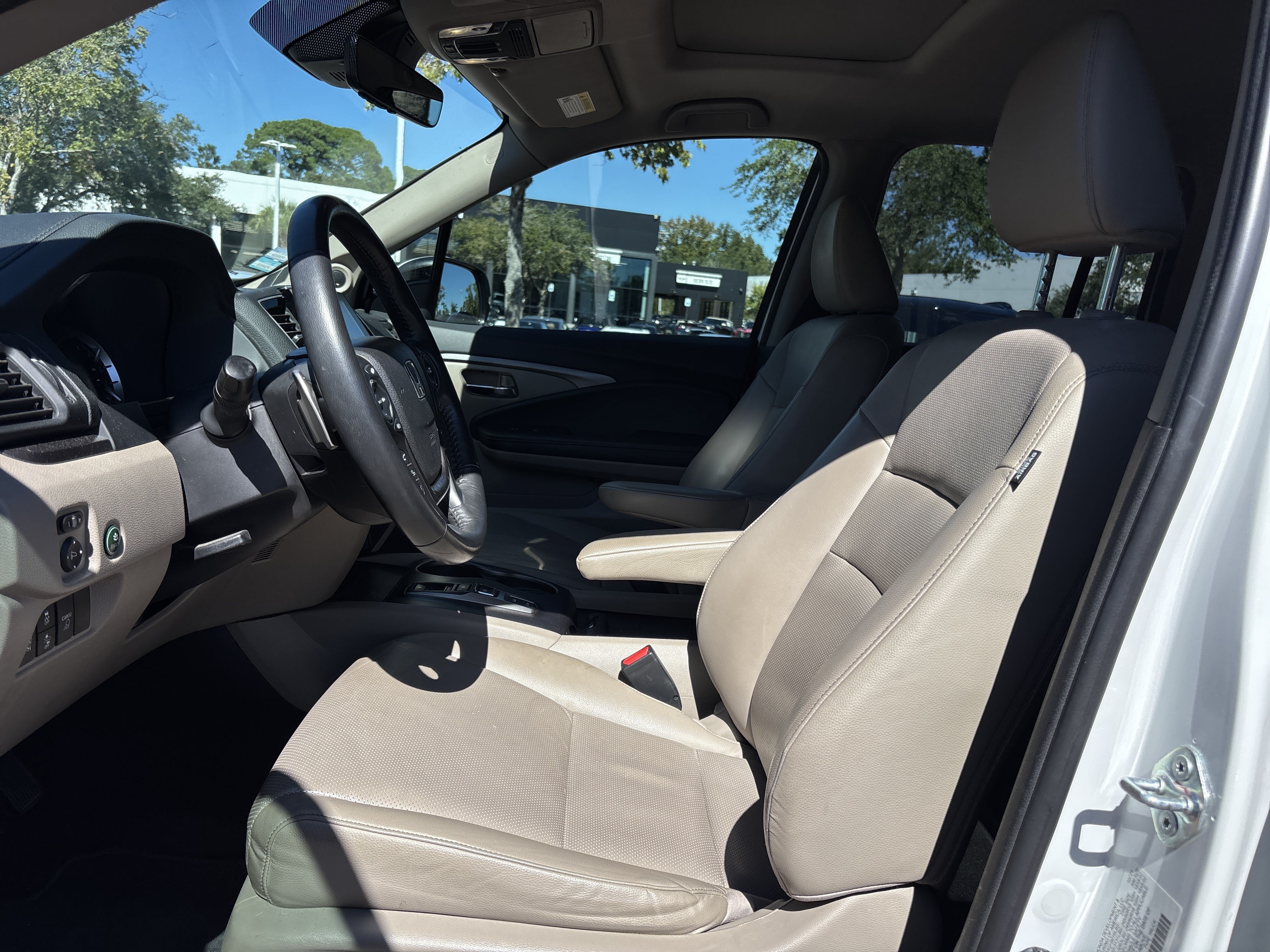 Used 2022 Honda Ridgeline RTL image 16