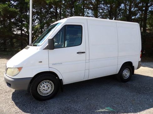 Used 2004 Dodge Sprinter 2500 w/ Cargo Group I RWD image 1