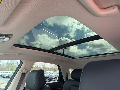 New 2026 Genesis GV70 2.5T Select image 33