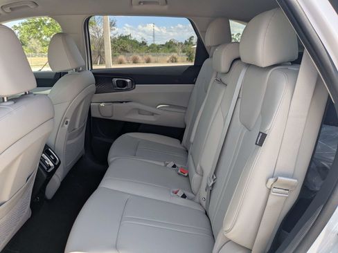 New 2026 Kia Sorento EX FWD image 16