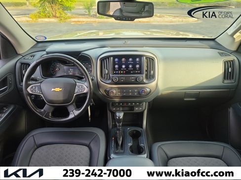 Used 2022 Chevrolet Colorado Z71 AWD/4WD image 19