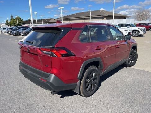 Used 2025 Toyota RAV4 LE image 5
