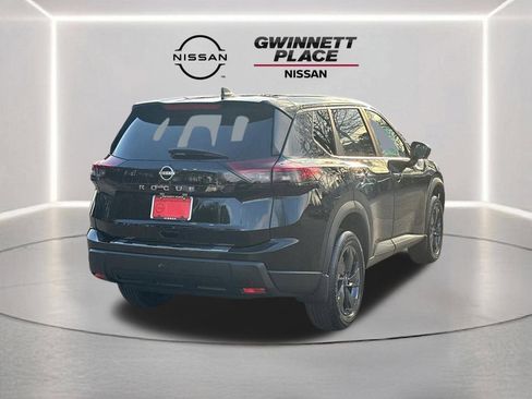 New 2026 Nissan Rogue SV FWD image 5