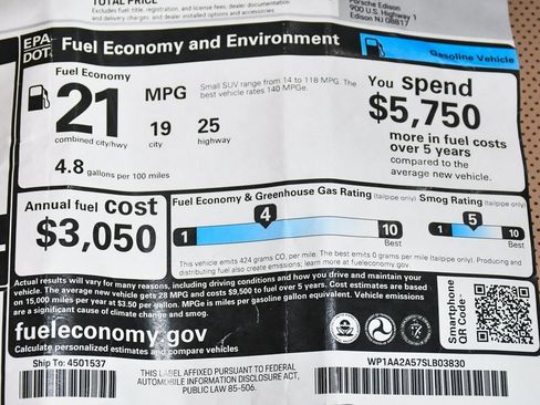 Used 2025 Porsche Macan image 62