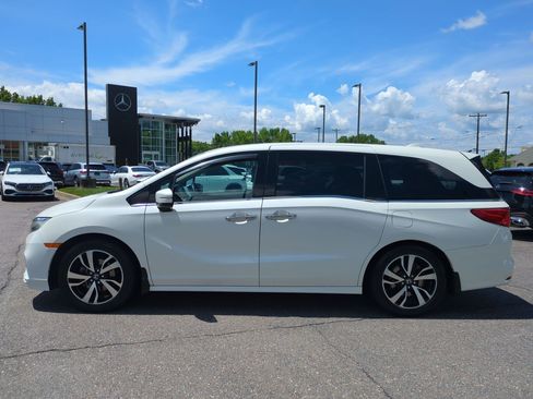 Used 2019 Honda Odyssey Elite image 6