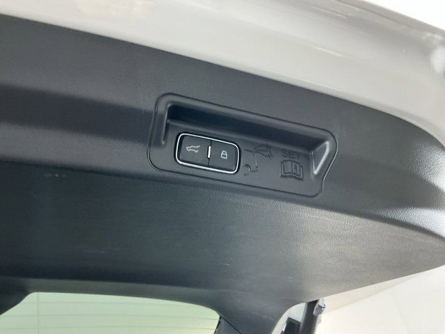 Used 2026 Ford Explorer ST-Line AWD/4WD image 35