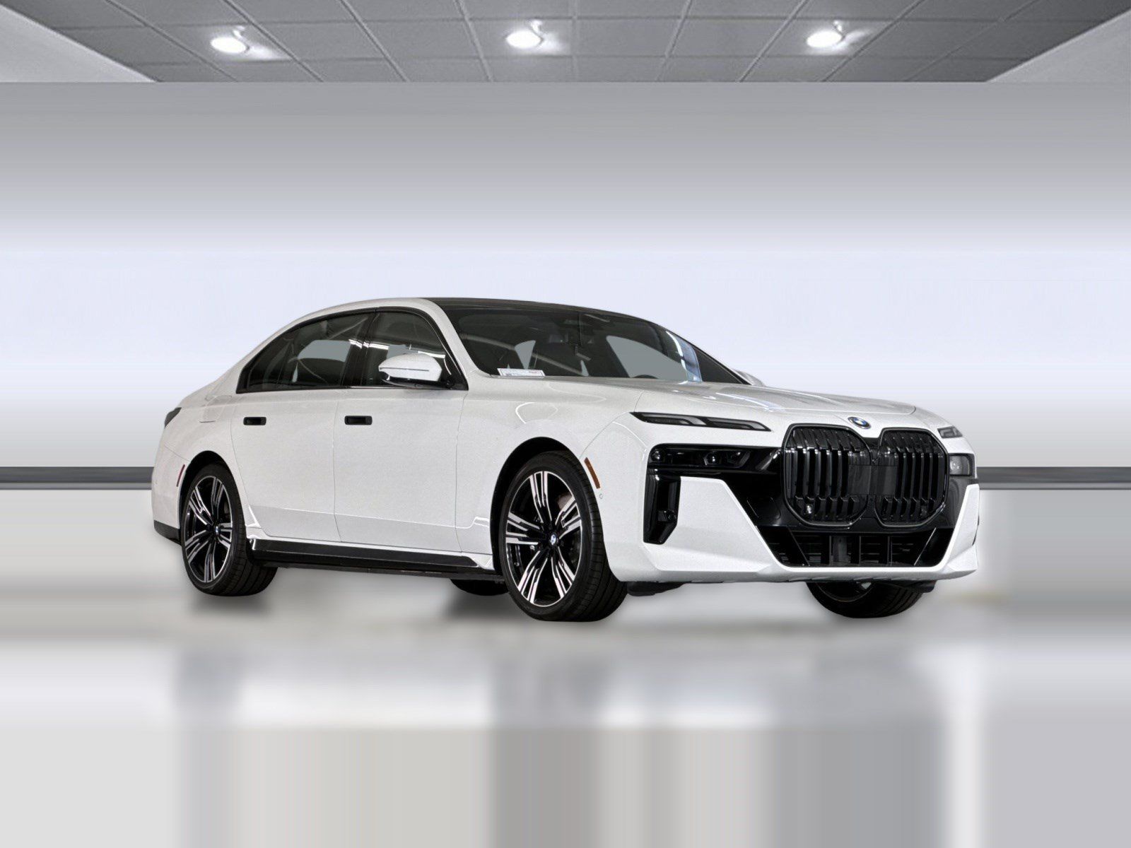 Used 2026 BMW i7 xDrive60 w/ M Sport Package RWD image 6