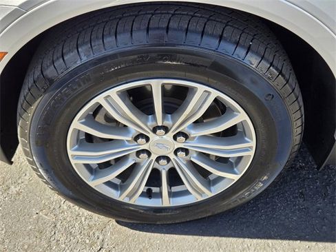 Used 2019 Cadillac XT5 Luxury image 9