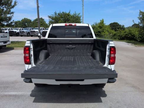 Used 2018 Chevrolet Silverado 1500 LT w/ All Star Edition AWD/4WD image 34