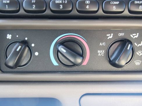 Used 2004 Ford F250 Lariat image 23