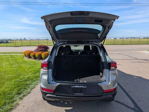 Used 2023 Chevrolet TrailBlazer LS AWD/4WD image 8
