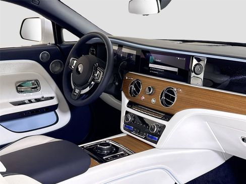 Used 2024 Rolls-Royce Spectre w/ Spectre Launch Package AWD/4WD image 30