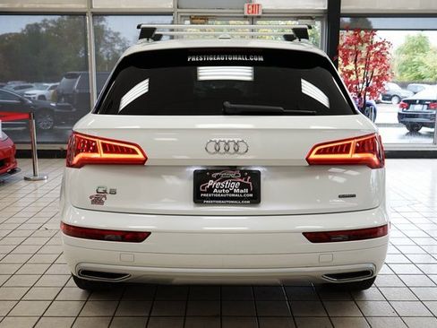 Used 2019 Audi Q5 2.0T Premium image 13