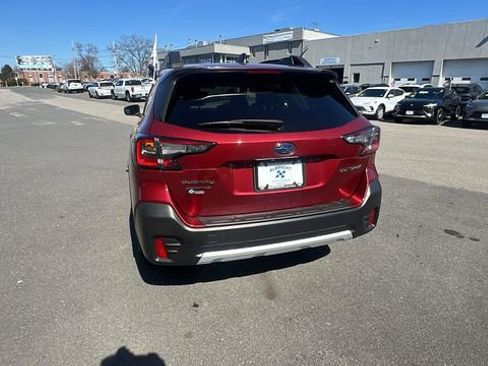 Used 2020 Subaru Outback Limited AWD/4WD image 6