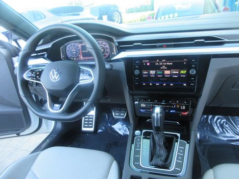 Used 2023 Volkswagen Arteon SEL Premium AWD/4WD image 48