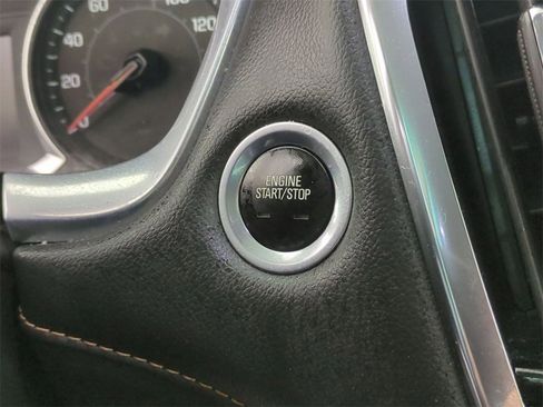 Certified 2020 Chevrolet Traverse LT image 16