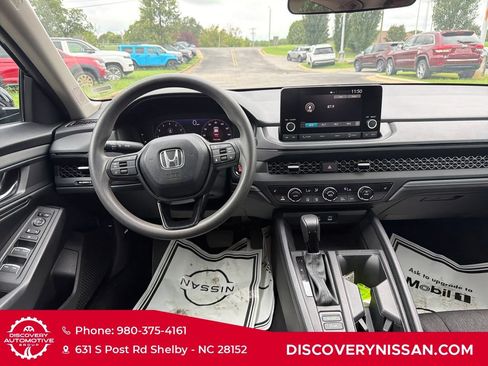 Used 2024 Honda Accord EX image 30