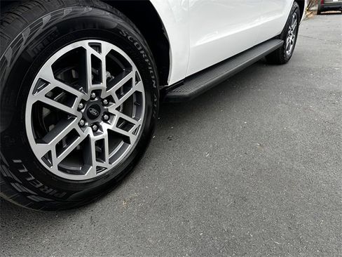 Certified 2025 Ford Expedition Max Active image 12