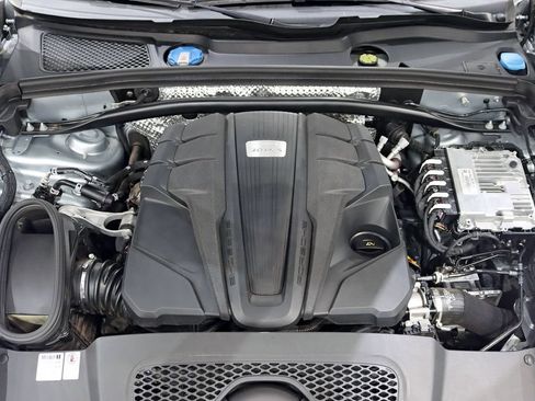 Used 2020 Porsche Macan S AWD/4WD image 37