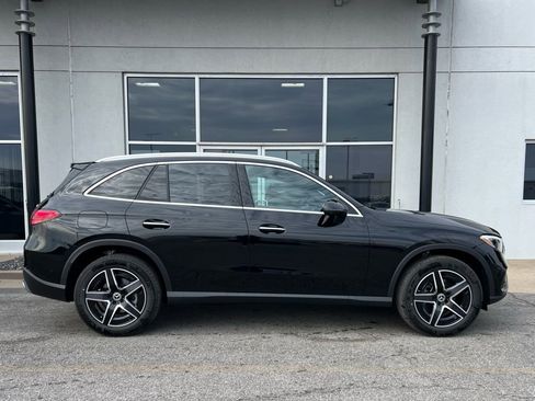 Used 2026 Mercedes-Benz GLC 300 4MATIC image 4