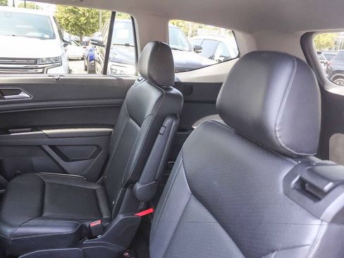 Used 2019 Volkswagen Atlas SE w/ Towing Package FWD image 24