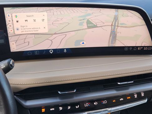 Used 2025 Cadillac XT4 Premium Luxury FWD image 6