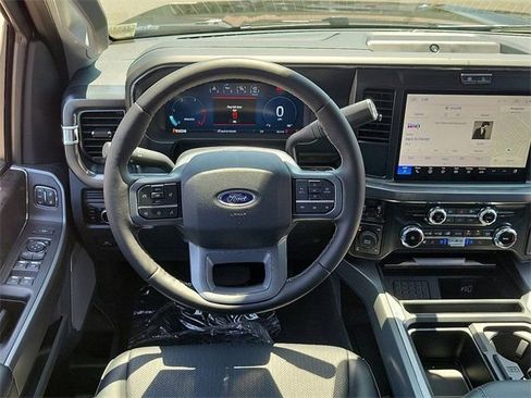 New 2025 Ford F250 Lariat w/ FX4 Off-Road Package image 7