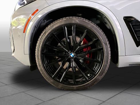 Certified 2025 BMW X5 sDrive40i w/ M Sport Package RWD image 10