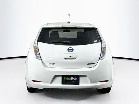 Used 2014 Nissan Leaf S w/ Charge Package FWD image 7