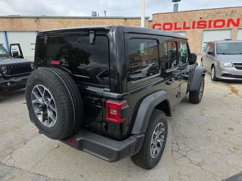 Certified 2025 Jeep Wrangler Unlimited Sport AWD/4WD image 12