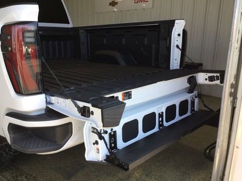 New 2025 GMC Sierra 2500 AT4 w/ AT4 Premium Plus Package image 24