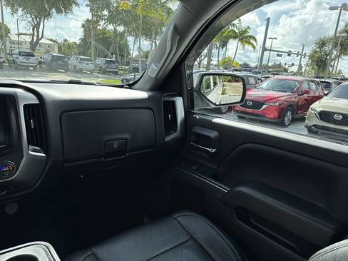 Used 2018 Chevrolet Silverado 1500 LT w/ All Star Edition AWD/4WD image 15
