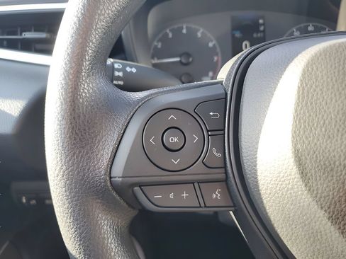 Used 2024 Toyota Corolla LE FWD image 19