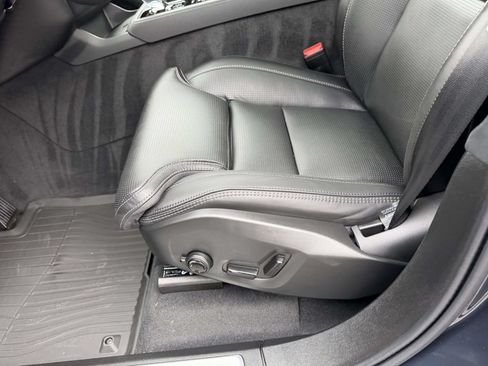 New 2026 Volvo XC90 B6 Ultra w/ Lounge Package AWD/4WD image 16