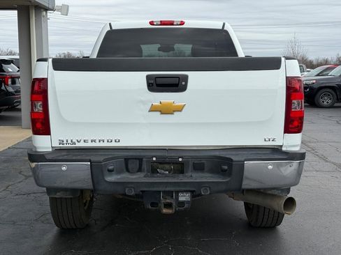 Used 2014 Chevrolet Silverado 2500 LTZ w/ LTZ Plus Package image 4
