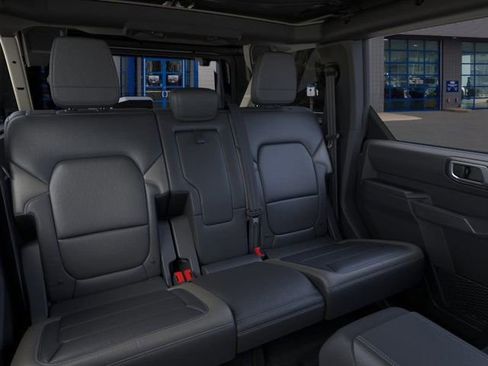 New 2025 Ford Bronco Outer Banks AWD/4WD image 11