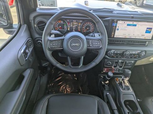 New 2025 Jeep Wrangler Unlimited Rubicon 392 image 12