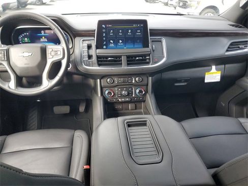 Certified 2024 Chevrolet Tahoe LT w/ Luxury Package image 15