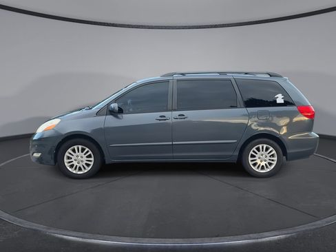 Used 2008 Toyota Sienna XLE FWD image 5