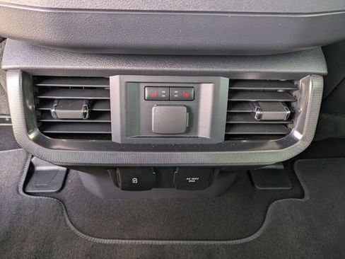 Used 2025 Ford F150 Platinum w/ Equipment Group 702A High AWD/4WD image 15