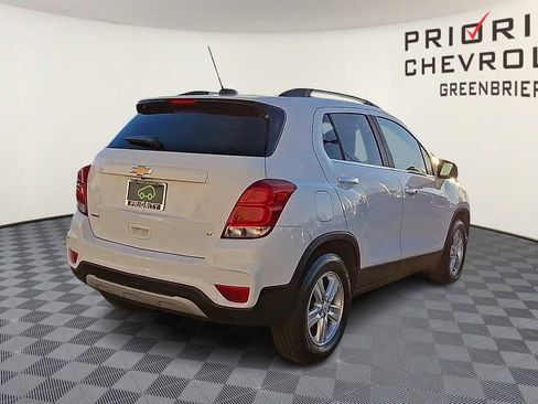 Certified 2019 Chevrolet Trax LT w/ LT Convenience Package image 8