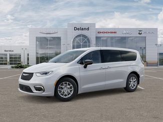 New 2026 Chrysler Pacifica Select FWD video 2