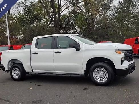 New 2026 Chevrolet Silverado 1500 W/T w/ Trailering Package image 3