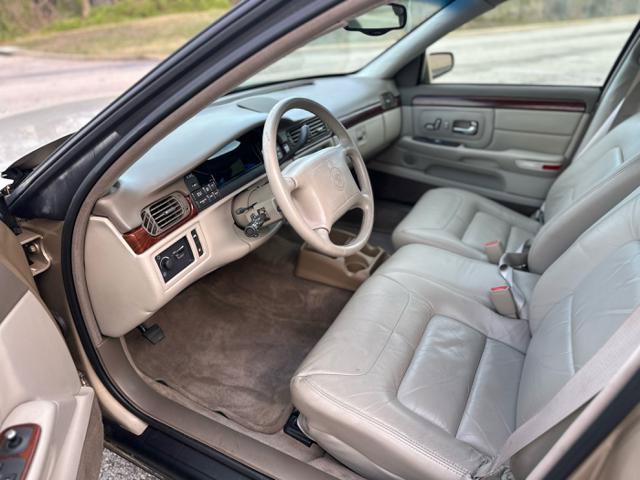 Used 1998 Cadillac De Ville FWD image 24